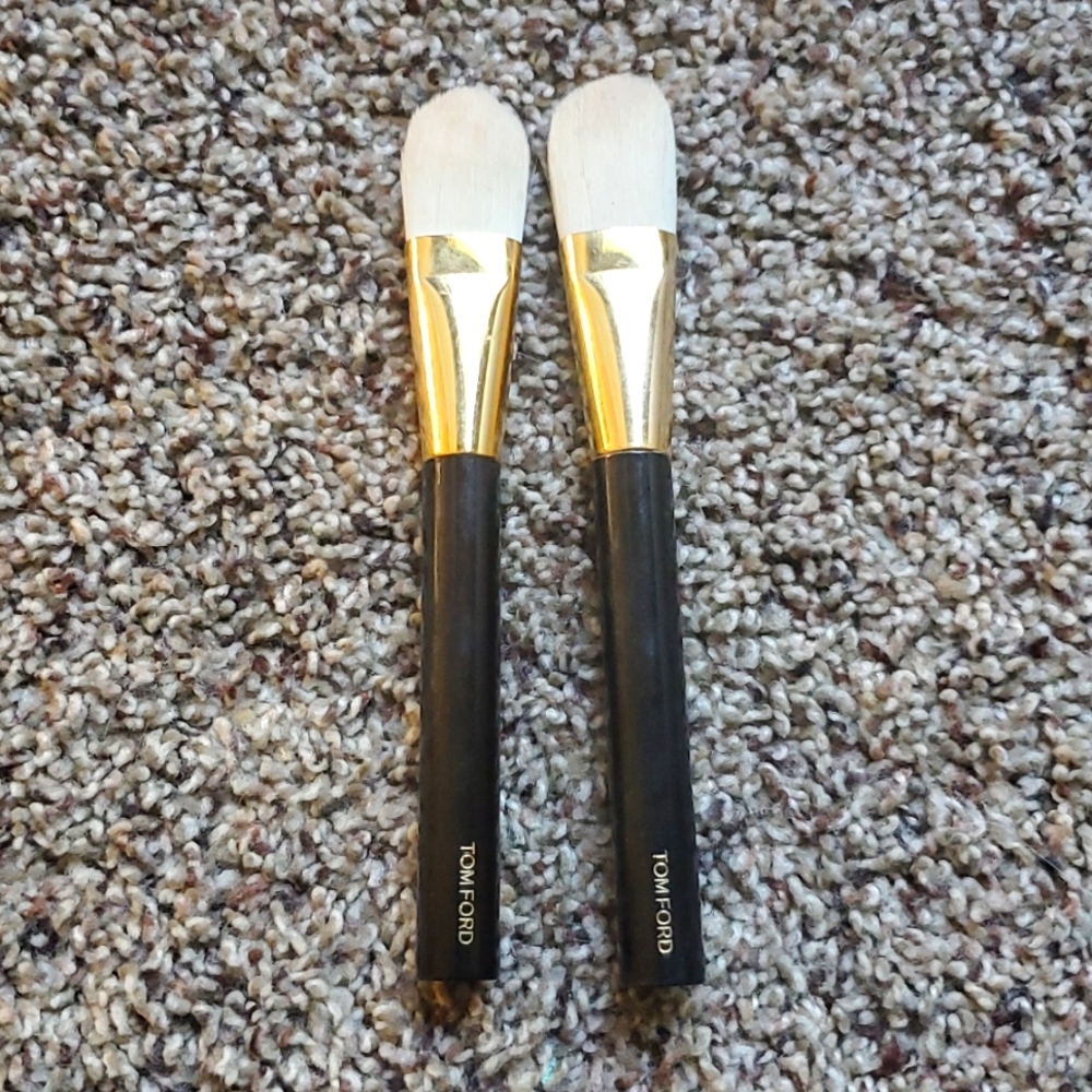 Tom Ford Foundation Brush 01